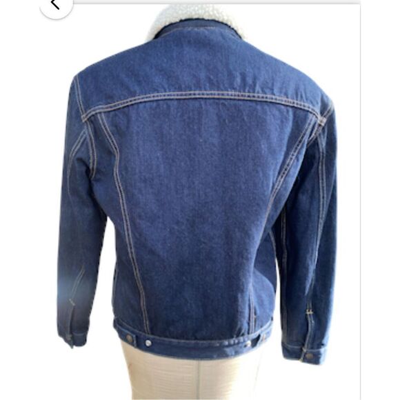 Levis Type III Sherpa Trucker Jacket Sz. S Metal Buttons Iconic - Picture 6 of 16
